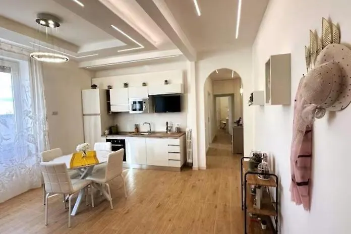Sophia Luxury Home confortevole e in ottima posizione
